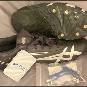 Asics Hyperspirit 5 Track Running shoes Size Mens 9.5 New with tags.